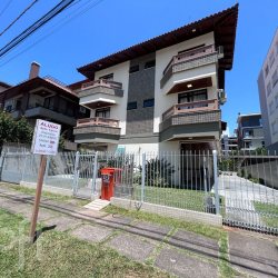 Apartamentos com 46m², 1 quarto, 1 garagem, no bairro Jurere Leste em Florianópolis