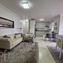 Apartamentos com 74m², 2 quartos, 1 suíte, 1 garagem, no bairro Estreito em Florianópolis