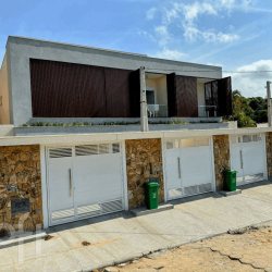 Casa Residencial com 133m², 2 quartos, 2 suítes, 1 garagem, no bairro Ingleses em Florianópolis