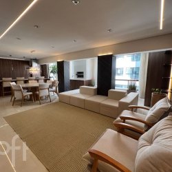 Apartamentos com 157m², 3 quartos, 2 suítes, 2 garagens, no bairro Barra Sul em Balneário Camboriú