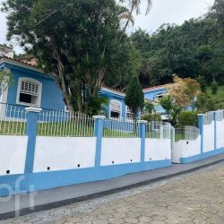 Casa Residencial com 450m², 4 quartos, 1 suíte, no bairro Saco dos limões em Florianópolis