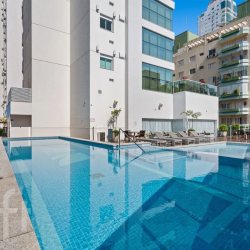 Apartamentos com 140m², 3 quartos, 1 suíte, 3 garagens, no bairro Centro em Balneário Camboriú