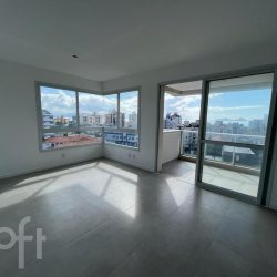 Apartamentos com 101m², 3 quartos, 1 suíte, 2 garagens, no bairro Coloninha em Florianópolis