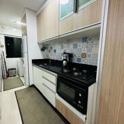 Apartamentos com 60m², 2 quartos, 1 garagem, no bairro Centro em Balneário Camboriú