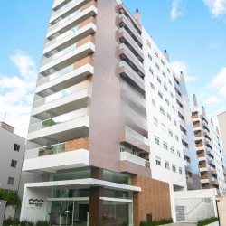 Apartamentos com 147m², 3 quartos, 11 suítes, 2 garagens, no bairro Itacorubi em Florianópolis