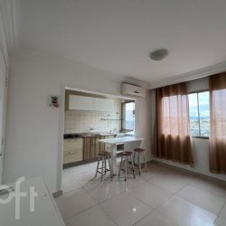 Apartamentos com 47m², 1 quarto, 1 garagem, no bairro Centro em Balneário Camboriú