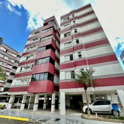 Apartamentos com 71m², 2 quartos, 1 suíte, 1 garagem, no bairro Trindade em Florianópolis