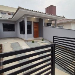 Casa Residencial com 50m², 2 quartos, no bairro Bela Vista em Palhoça