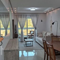 Apartamentos com 68m², 2 quartos, 1 suíte, 1 garagem, no bairro Pantanal em Florianópolis