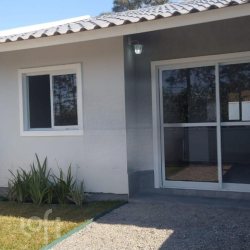 Casa Residencial com 42m², 2 quartos, 1 garagem, no bairro Passagem do Maciambu em Palhoça