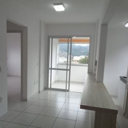 Apartamentos com 42m², 1 quarto, 1 garagem, no bairro Saco dos limões em Florianópolis