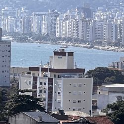 Apartamentos com 180m², 3 quartos, 3 suítes, 2 garagens, no bairro Estreito em Florianópolis