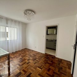 Apartamentos com 48m², 2 quartos, 1 garagem, no bairro Centro em Florianópolis