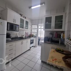 Apartamentos com 75m², 3 quartos, 1 garagem, no bairro Trindade em Florianópolis