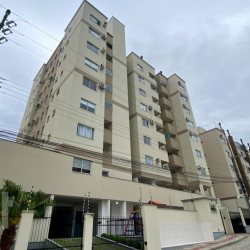 Apartamentos com 72m², 2 quartos, 1 suíte, 1 garagem, no bairro Cidade Universitaria Pedra Branca em Palhoça