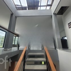 Casa Residencial com 193m², 3 quartos, 2 suítes, no bairro Rio tavares central em Florianópolis