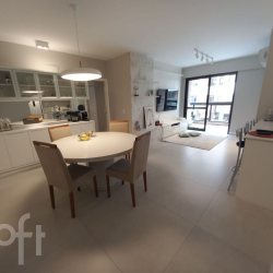 Apartamentos com 108m², 3 quartos, 1 suíte, 2 garagens, no bairro Itacorubi em Florianópolis