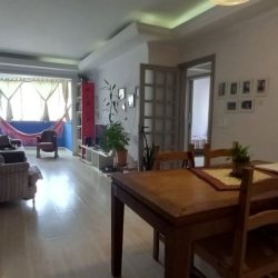 Apartamentos com 93m², 3 quartos, 1 suíte, no bairro Centro em Florianópolis