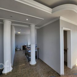 Apartamentos com 240m², 3 quartos, 1 suíte, 2 garagens, no bairro Kobrasol em São José