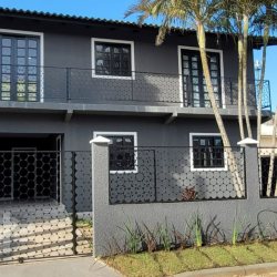 Casa Residencial com 210m², 5 quartos, 4 garagens, no bairro Ingleses em Florianópolis