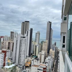 Apartamentos com 148m², 4 quartos, 4 suítes, 3 garagens, no bairro Centro em Balneário Camboriú