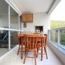 Apartamentos com 99m², 3 quartos, 1 suíte, 2 garagens, no bairro Saco Grande em Florianópolis