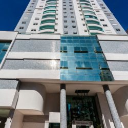 Apartamentos com 150m², 4 quartos, 4 suítes, 4 garagens, no bairro Centro em Balneário Camboriú