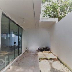 Casa Residencial com 120m², 1 quarto, 3 suítes, no bairro Rio tavares central em Florianópolis