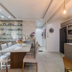 Apartamentos com 91m², 2 quartos, 1 suíte, 2 garagens, no bairro Pagani em Palhoça