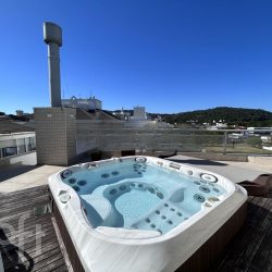 Apartamentos com 224m², 3 quartos, 2 suítes, 2 garagens, no bairro Jurere Oeste em Florianópolis