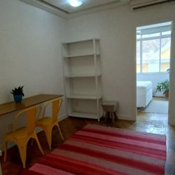 Apartamentos com 30m², 1 quarto, no bairro Centro em Florianópolis