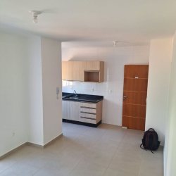 Apartamentos com 65m², 3 quartos, 2 garagens, no bairro Ipiranga em São José