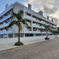 Apartamentos com 77m², 2 quartos, 1 suíte, 2 garagens, no bairro Ingleses em Florianópolis