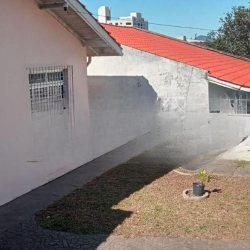 Casa Residencial com 164m², 3 quartos, 1 suíte, 3 garagens, no bairro Saco dos limões em Florianópolis