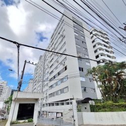 Apartamentos com 57m², 3 quartos, 1 garagem, no bairro Centro em Florianópolis