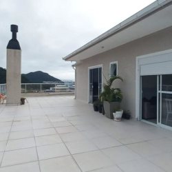 Apartamentos com 110m², 2 quartos, 1 garagem, no bairro Ingleses em Florianópolis