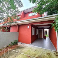 Casa Residencial com 86m², 2 quartos, no bairro Campeche Sul em Florianópolis