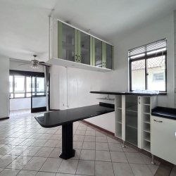 Apartamentos com 65m², 2 quartos, 1 suíte, 1 garagem, no bairro Jurere Leste em Florianópolis