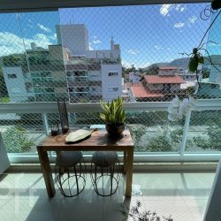 Apartamentos com 83m², 2 quartos, 1 suíte, 1 garagem, no bairro Lagoa Pequena em Florianópolis