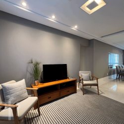 Apartamentos com 163m², 3 quartos, 3 suítes, 2 garagens, no bairro Pioneiros em Balneário Camboriú