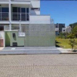 Casa Residencial com 153m², 3 quartos, 3 suítes, 1 garagem, no bairro Alto Ribeirão Leste em Florianópolis