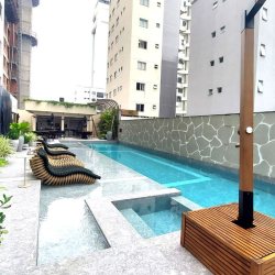 Apartamentos com 138m², 4 quartos, 4 suítes, 3 garagens, no bairro Centro em Balneário Camboriú