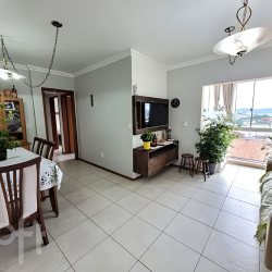 Apartamentos com 94m², 3 quartos, 1 suíte, 1 garagem, no bairro Capoeiras em Florianópolis