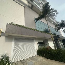 Apartamentos com 145m², 3 quartos, 1 suíte, 2 garagens, no bairro Kobrasol em São José