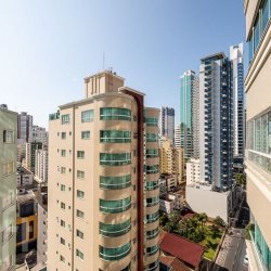 Apartamentos com 159m², 3 quartos, 3 suítes, 3 garagens, no bairro Centro em Balneário Camboriú