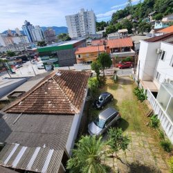 Terreno Comercial/Residencial com 800m², no bairro Agronômica em Florianópolis