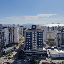 Apartamentos com 71m², 2 quartos, 1 suíte, 2 garagens, no bairro Centro em Florianópolis