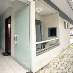 Apartamentos com 72m², 2 quartos, 1 suíte, 1 garagem, no bairro Ingleses do Rio Vermelho em Florianópolis