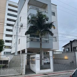 Apartamentos com 74m², 2 quartos, 1 suíte, 1 garagem, no bairro Ipiranga em São José