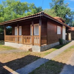 Casa Residencial com 60m², 3 quartos, 1 garagem, no bairro São João Do Rio Vermelho em Florianópolis